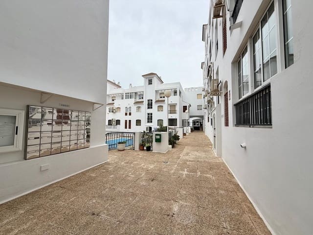 2 bedroom Flat for rent in Aguadulce (Almeria), Roquetas de Mar with pool garage - € 850 (Ref: 9656236)