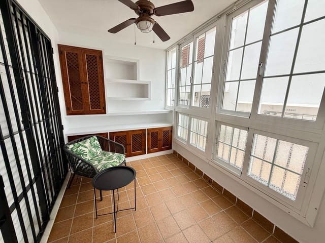 2 bedroom Flat for rent in Aguadulce (Almeria), Roquetas de Mar with pool garage - € 850 (Ref: 9656236)