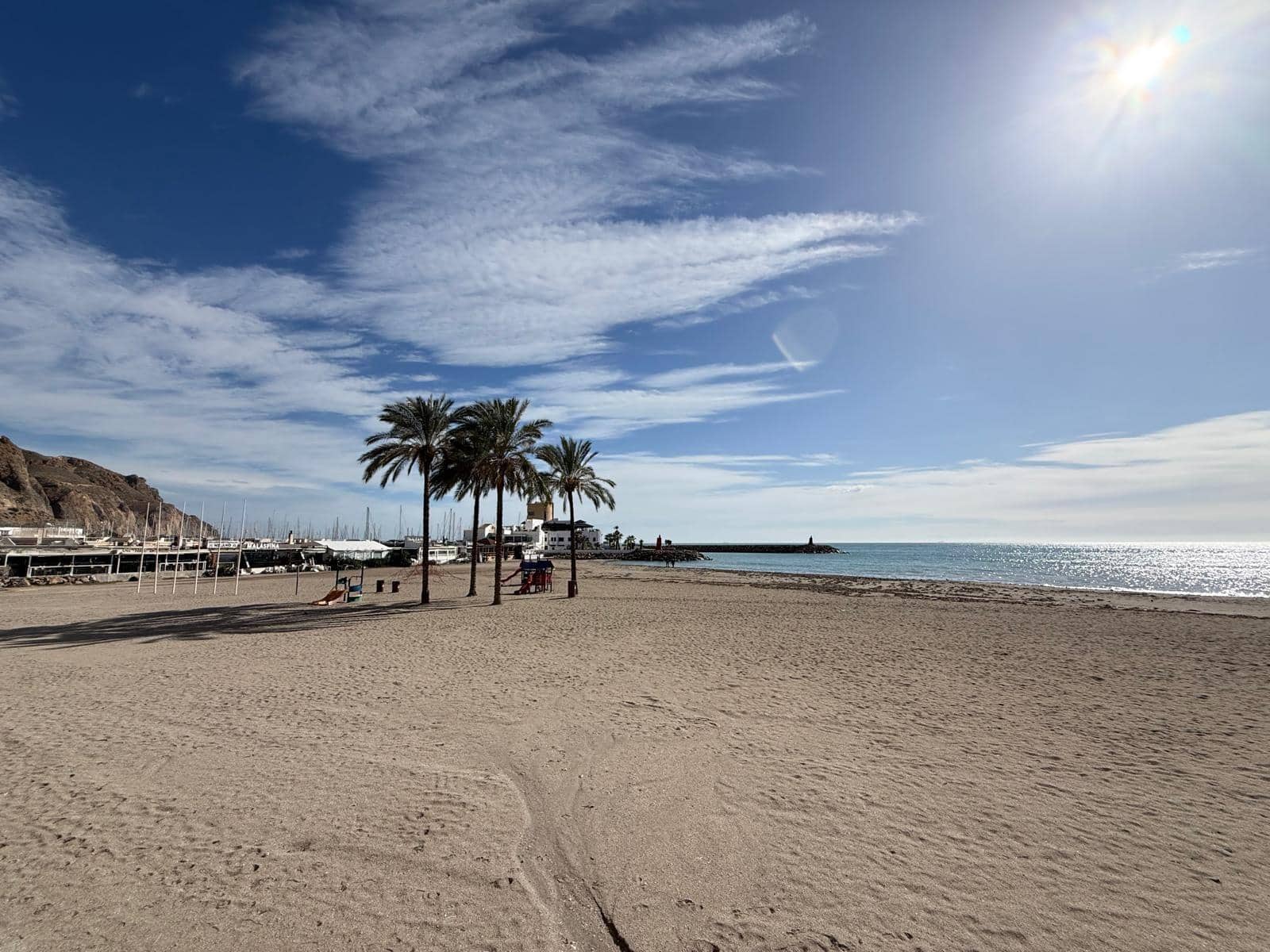 Commercieel te koop in Aguadulce (Almeria) - € 320.000 (Ref: 9666727)