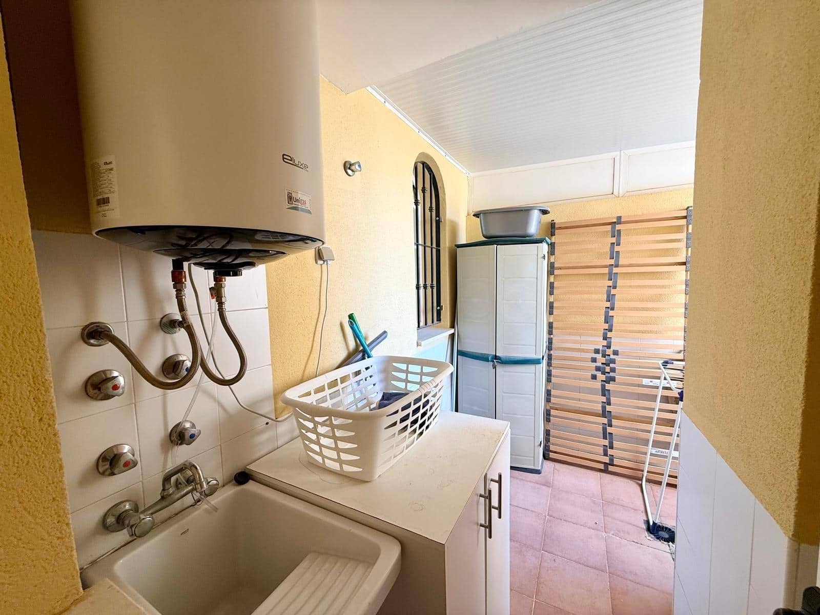 3 bedroom Flat for sale in Aguadulce (Almeria) with pool - € 209,500 (Ref: 9670859)