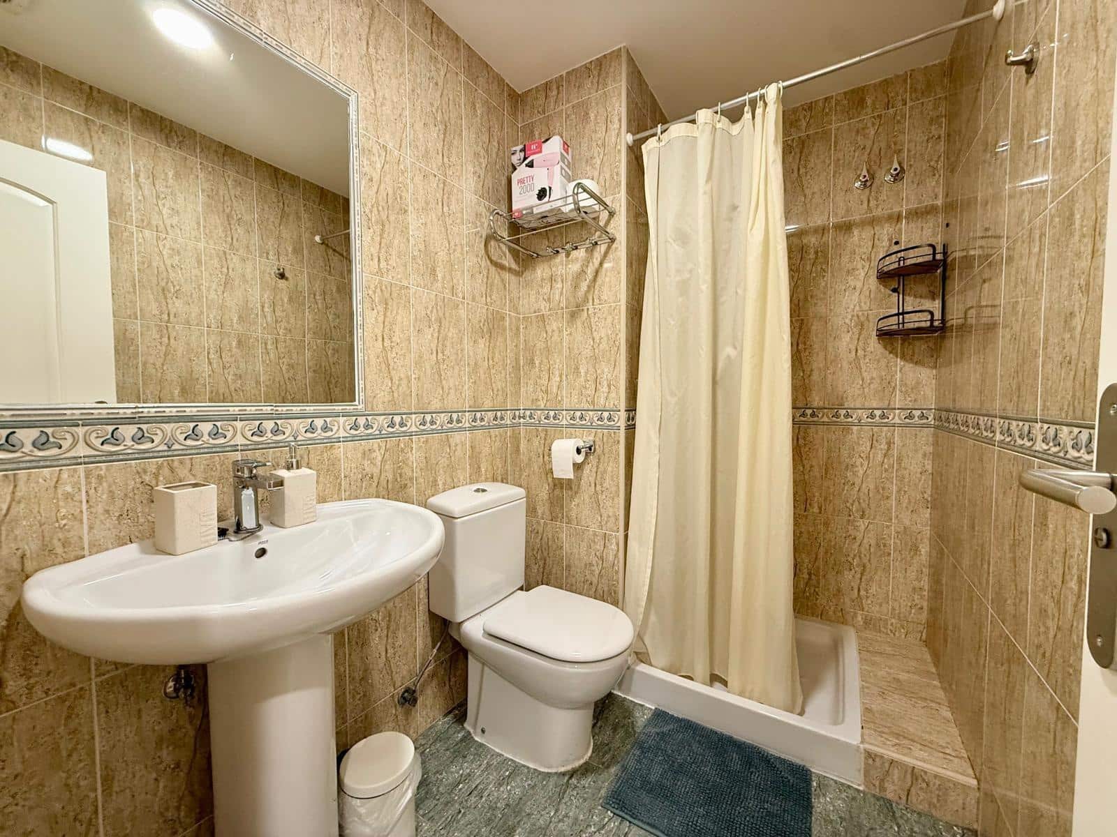 3 bedroom Flat for sale in Aguadulce (Almeria) with pool - € 209,500 (Ref: 9670859)
