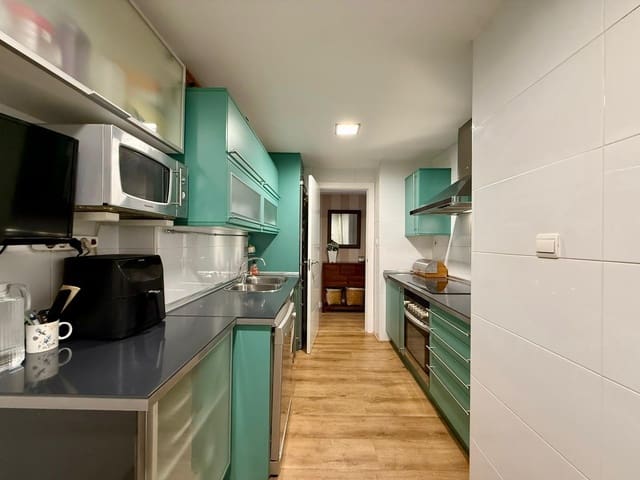 3 sovrum Lägenhet till salu i Roquetas de Mar med pool - 246 000 € (Ref: 9721837)