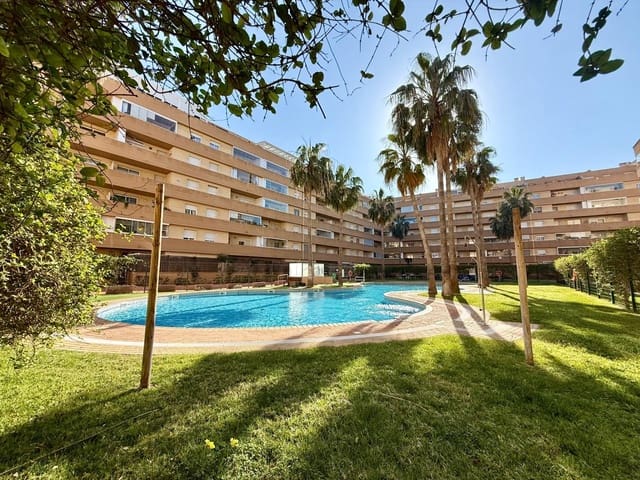 3 sovrum Lägenhet till salu i Roquetas de Mar med pool - 246 000 € (Ref: 9721837)