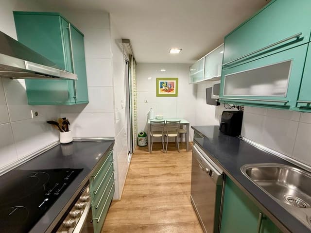 3 soveværelse Lejlighed til salg i Roquetas de Mar med swimmingpool - € 243.000 (Ref: 9721837)