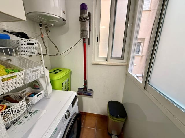 3 soveværelse Lejlighed til salg i Roquetas de Mar med swimmingpool - € 243.000 (Ref: 9721837)