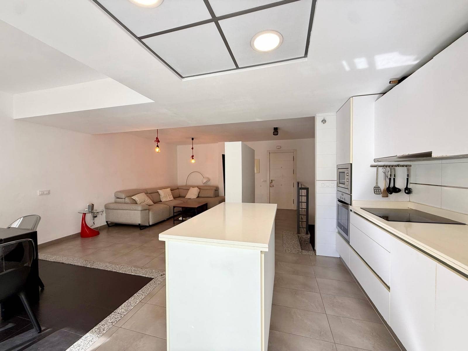 2 sovrum Lägenhet till salu i Almeria stad med pool - 235 000 € (Ref: 9752167)