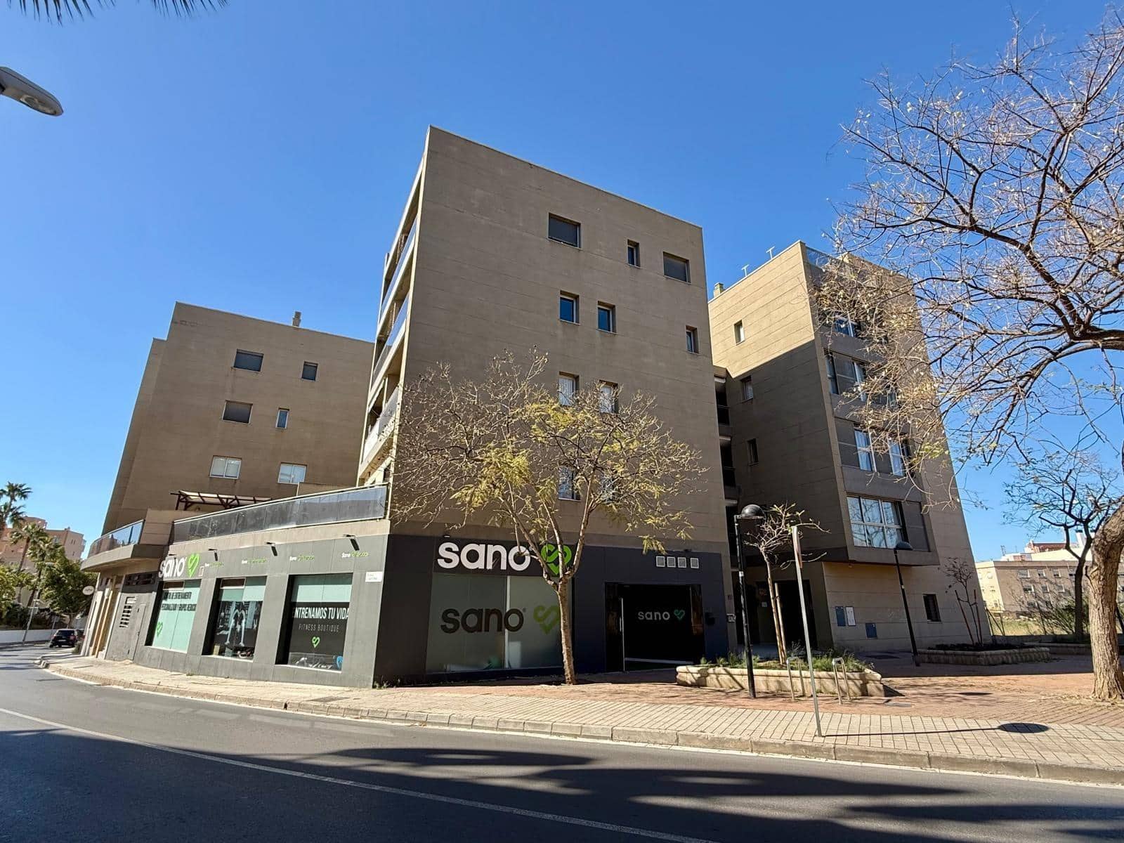 2 sovrum Lägenhet till salu i Almeria stad med pool - 235 000 € (Ref: 9752167)