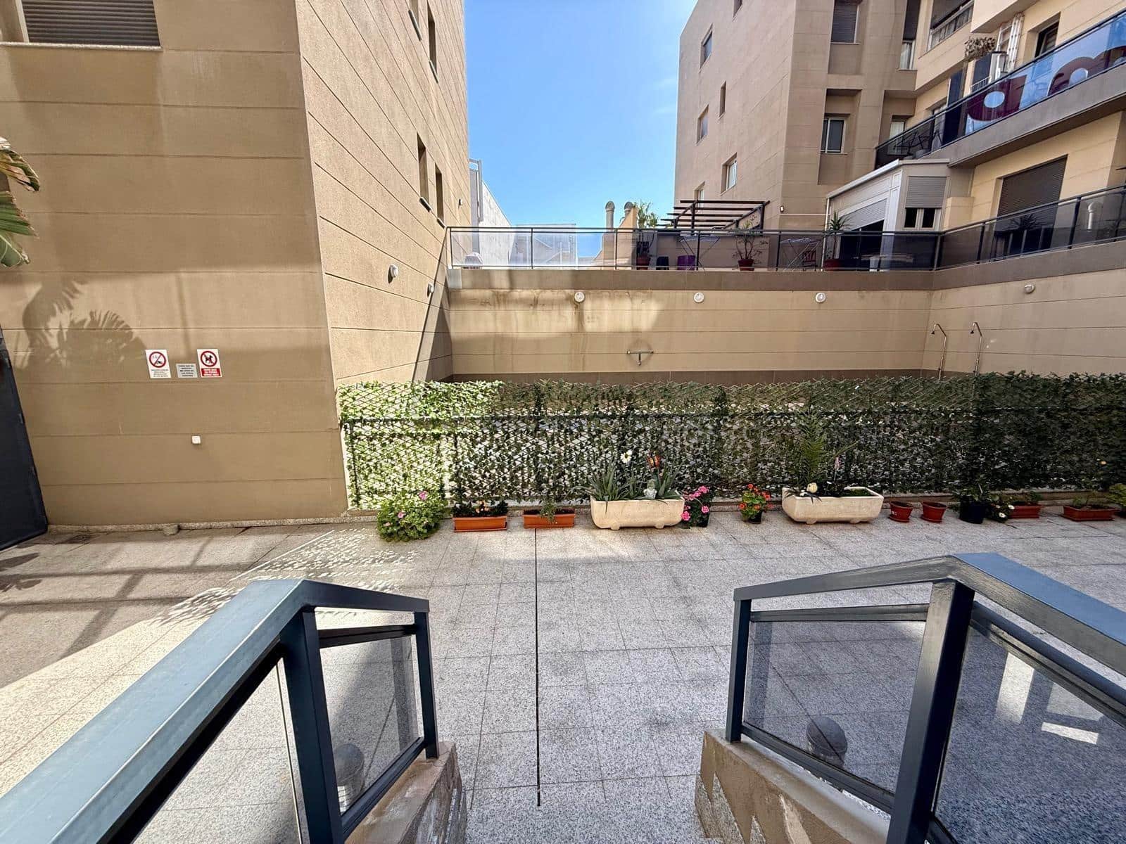 2 sovrum Lägenhet till salu i Almeria stad med pool - 235 000 € (Ref: 9752167)