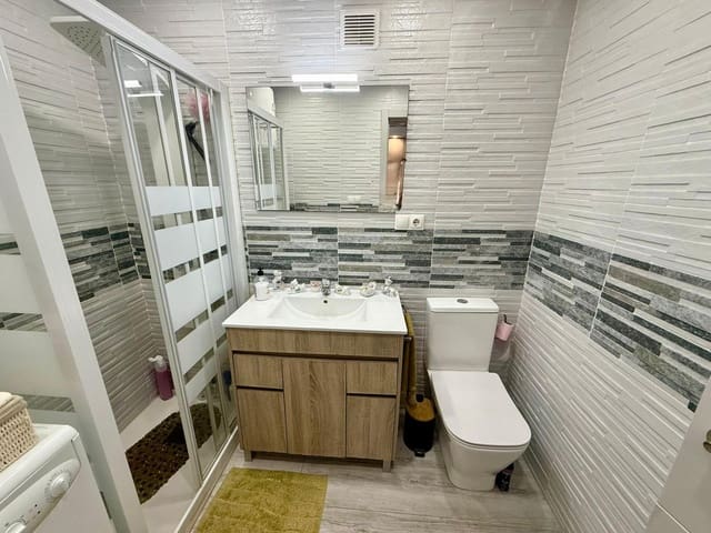 Monolocale in vendita in Aguadulce (Almeria), Roquetas de Mar con piscina - 129.000 € (Rif: 9780715)