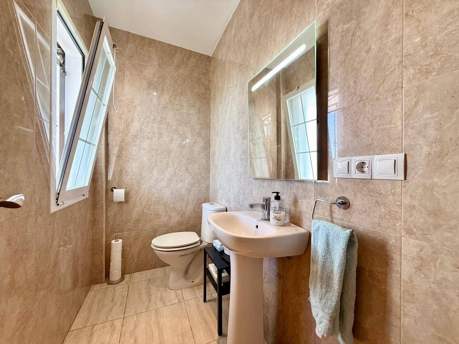 3 sovrum Radhus till salu i Gergal med garage - 158 000 € (Ref: 9785106)