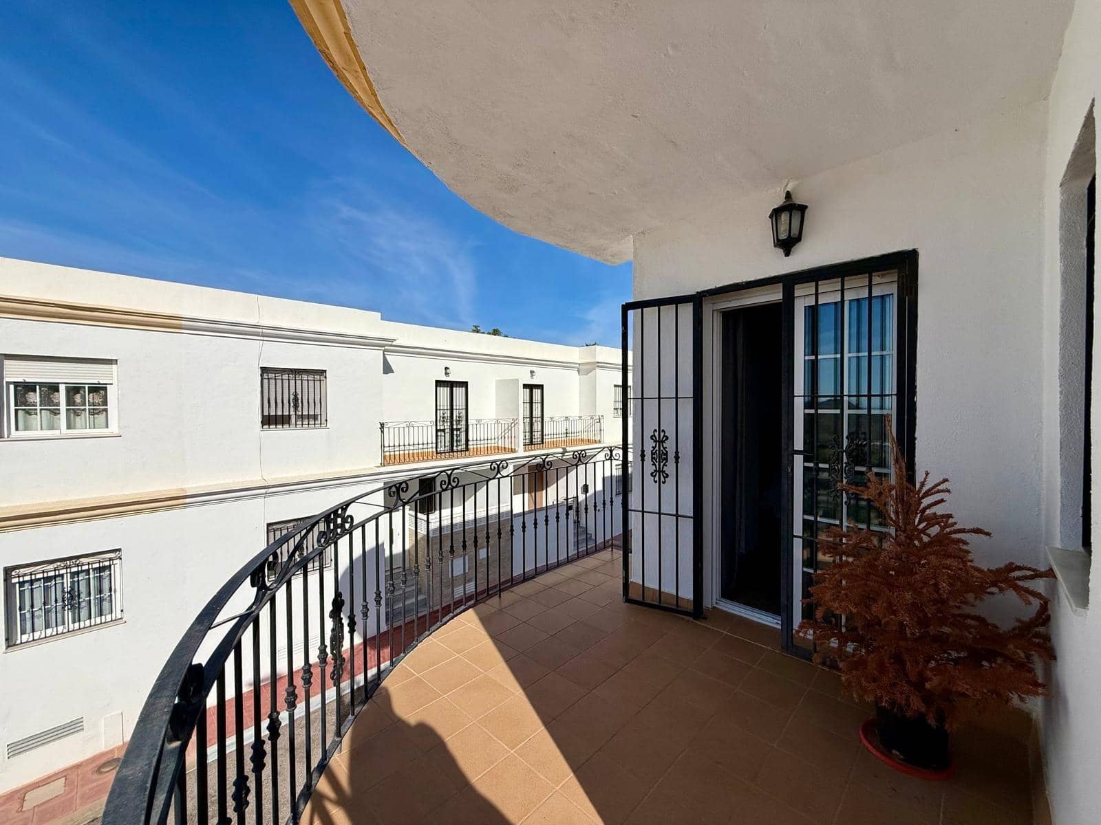 3 sovrum Radhus till salu i Gergal med garage - 158 000 € (Ref: 9785106)