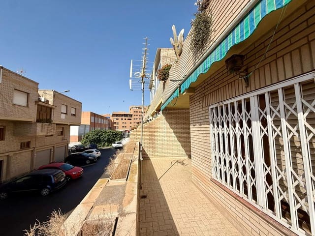 2 makuuhuone Asunto myytävänä paikassa Aguadulce (Almeria), Roquetas de Mar mukana uima-altaan - 139 000 € (Ref: 9799411)