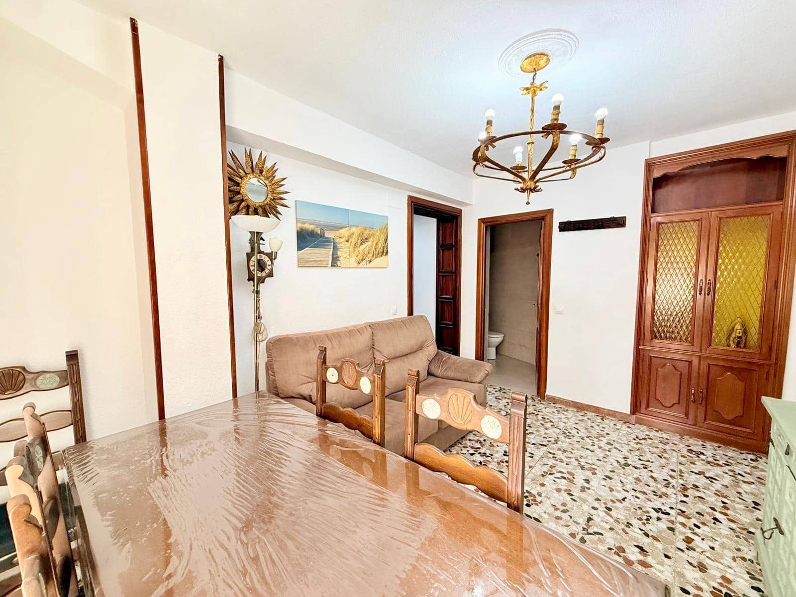 3 bedroom Flat for rent in Almeria city - € 800 (Ref: 9829343)
