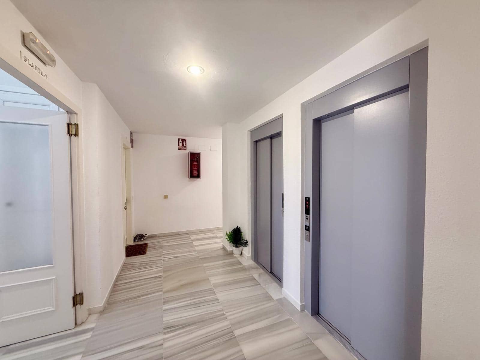 3 bedroom Flat for sale in Aguadulce (Almeria) with pool - € 247,000 (Ref: 9833810)