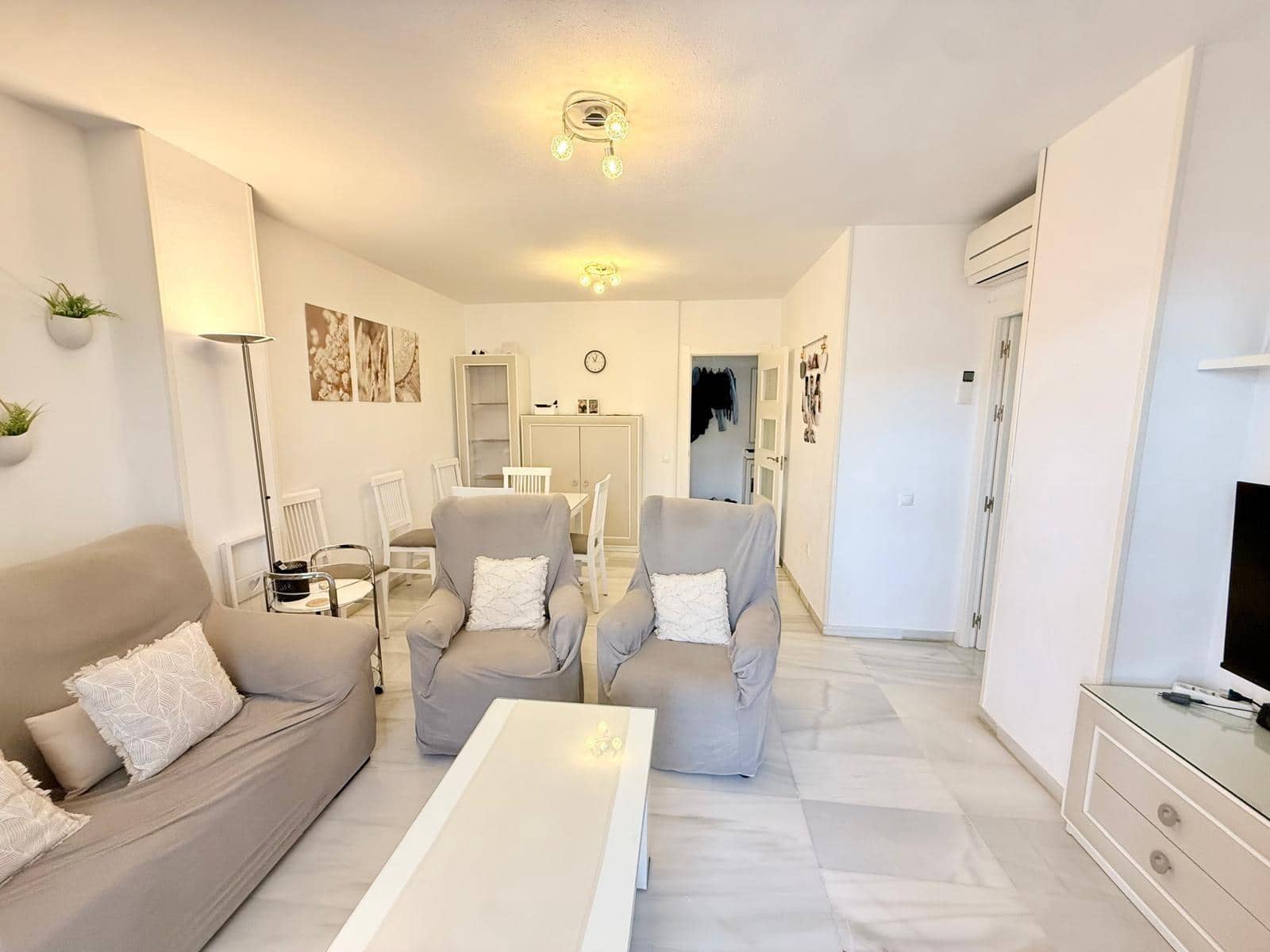 3 bedroom Flat for sale in Aguadulce (Almeria) with pool - € 247,000 (Ref: 9833810)