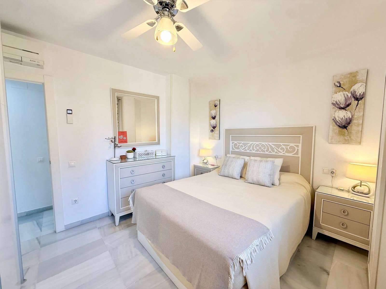 3 bedroom Flat for sale in Aguadulce (Almeria) with pool - € 247,000 (Ref: 9833810)