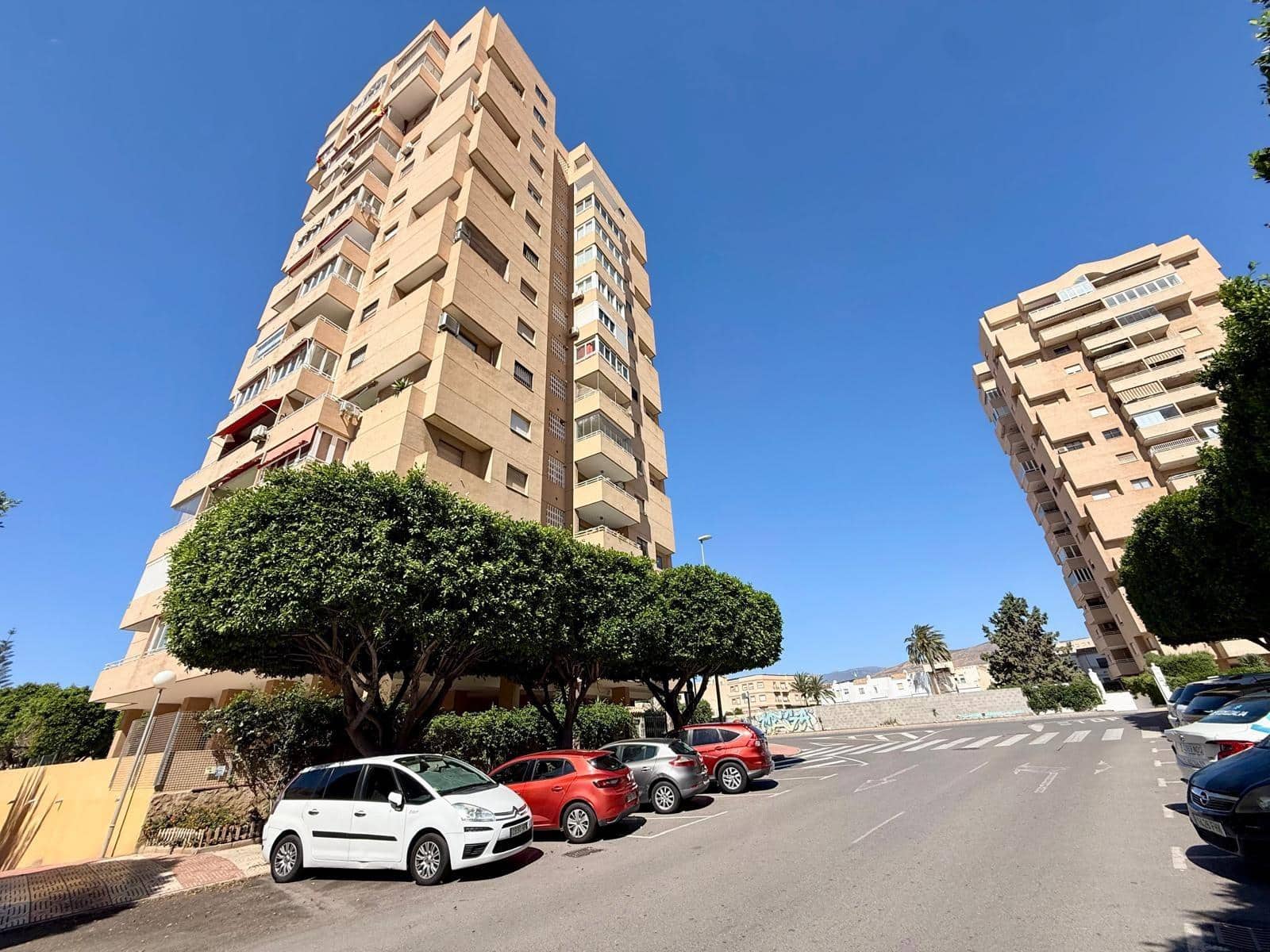 3 bedroom Flat for sale in Aguadulce (Almeria) with pool - € 247,000 (Ref: 9833810)