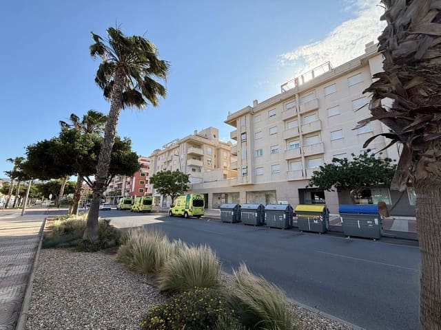 2 quarto Apartamento para venda em Roquetas de Mar com piscina - 215 000 € (Ref: 9836475)