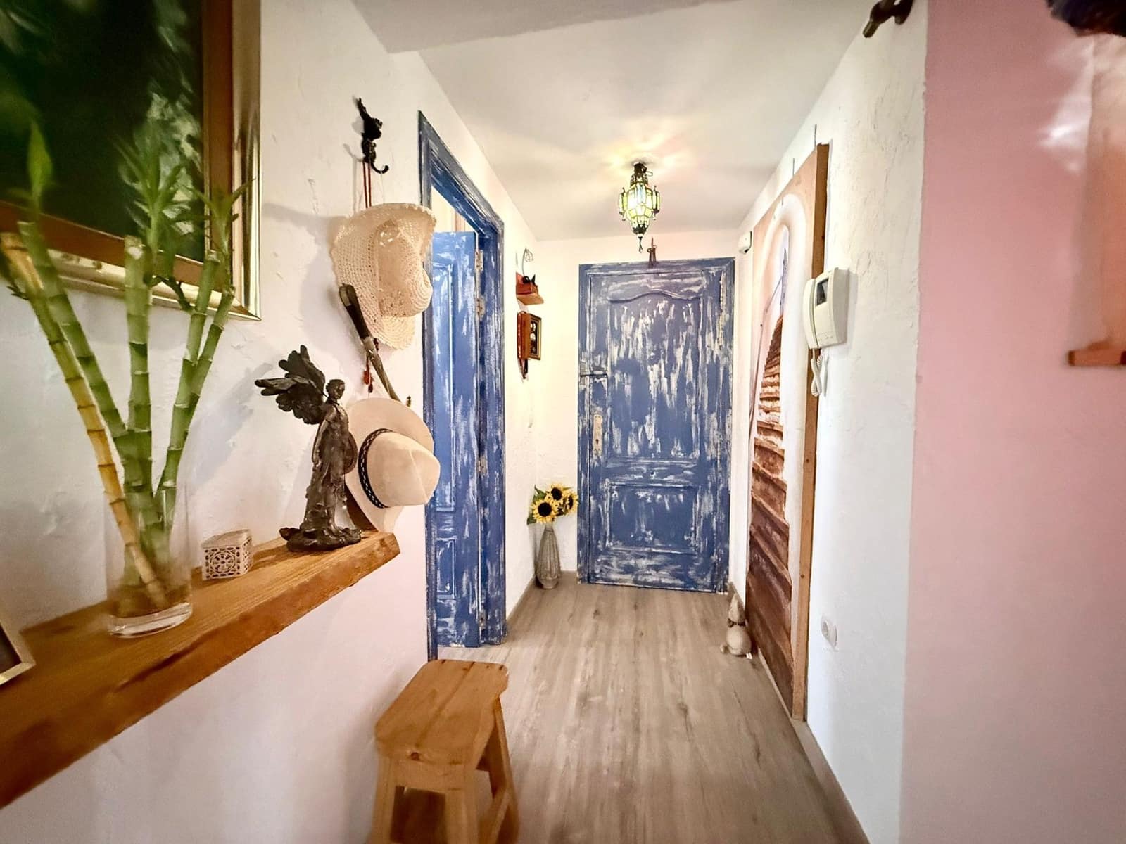 2 bedroom Flat for sale in Roquetas de Mar with pool - € 215,000 (Ref: 9836475)
