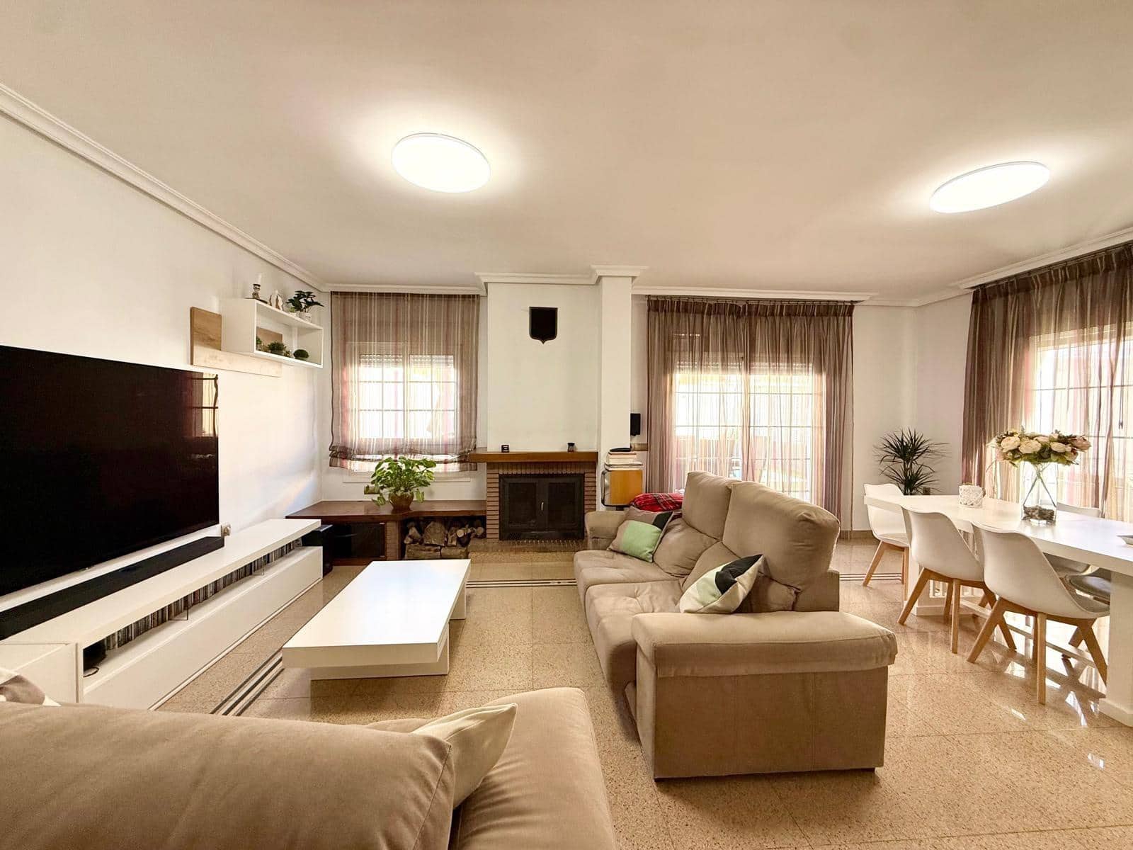 4 quarto Moradia Geminada para venda em Almeria cidade com piscina garagem - 850 000 € (Ref: 9836476)