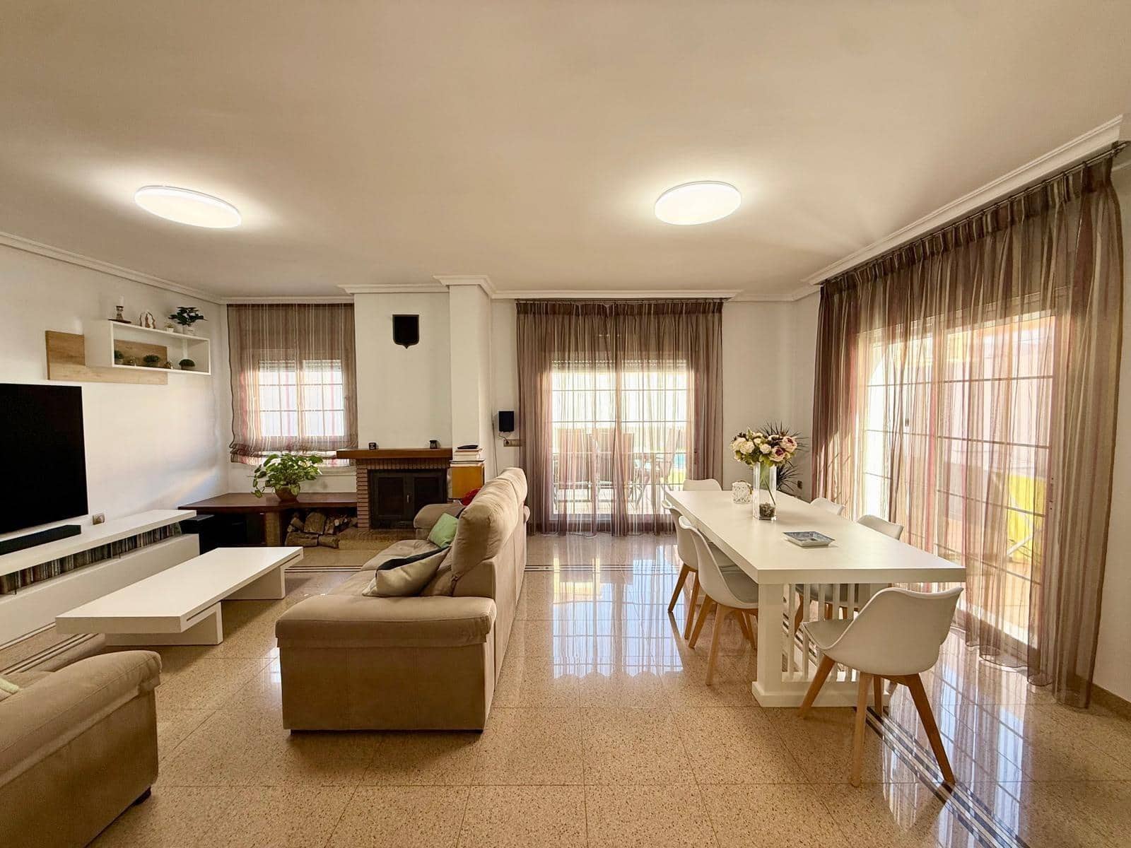 4 quarto Moradia Geminada para venda em Almeria cidade com piscina garagem - 850 000 € (Ref: 9836476)