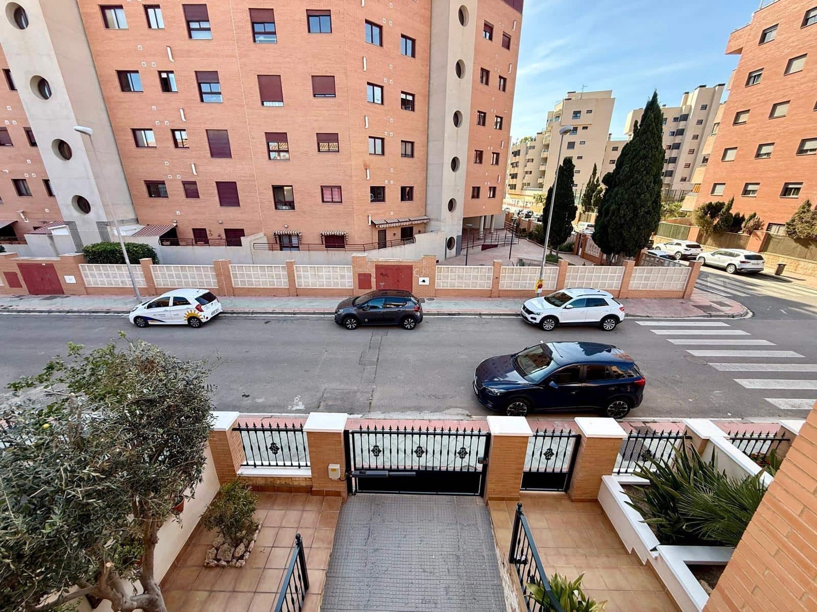 4 quarto Moradia Geminada para venda em Almeria cidade com piscina garagem - 850 000 € (Ref: 9836476)