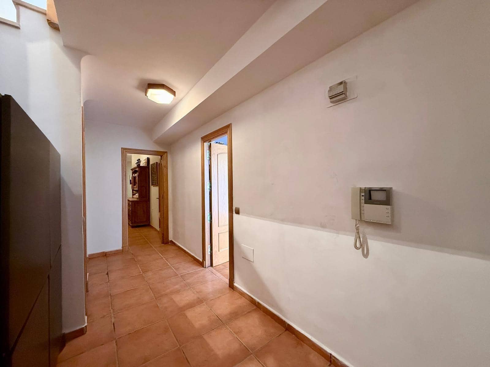 4 quarto Moradia Geminada para venda em Almeria cidade com piscina garagem - 850 000 € (Ref: 9836476)