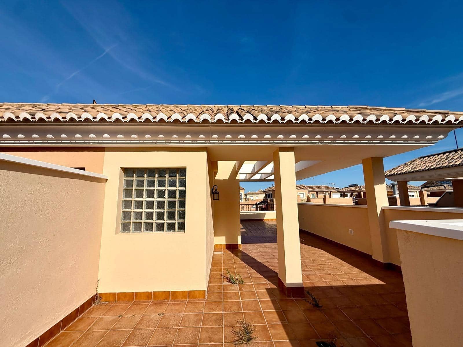 4 quarto Moradia Geminada para venda em Almeria cidade com piscina garagem - 850 000 € (Ref: 9836476)