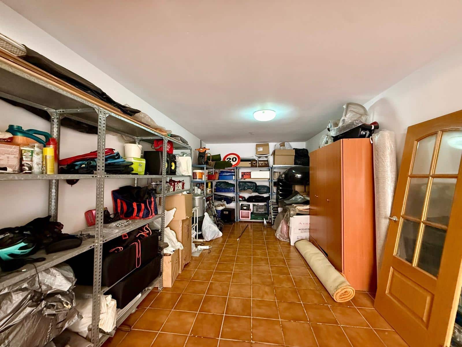 4 quarto Moradia Geminada para venda em Almeria cidade com piscina garagem - 850 000 € (Ref: 9836476)