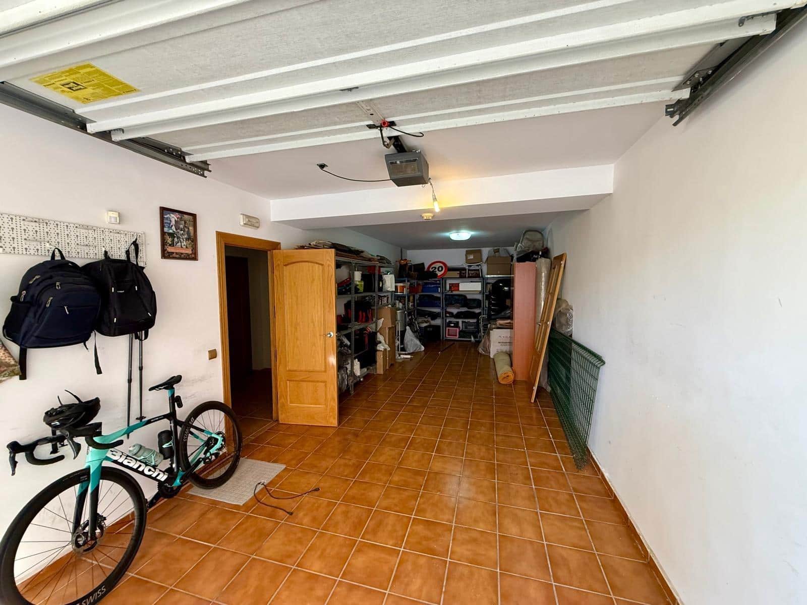 4 quarto Moradia Geminada para venda em Almeria cidade com piscina garagem - 850 000 € (Ref: 9836476)