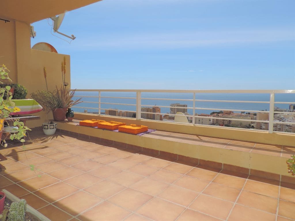 2 bedroom Flat for sale in Aguadulce (Almeria) with pool - € 189,000 (Ref: 9843665)