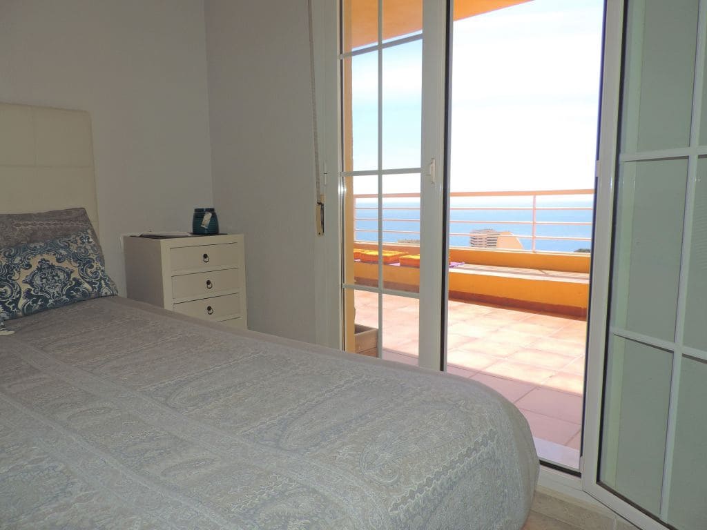 2 bedroom Flat for sale in Aguadulce (Almeria) with pool - € 189,000 (Ref: 9843665)