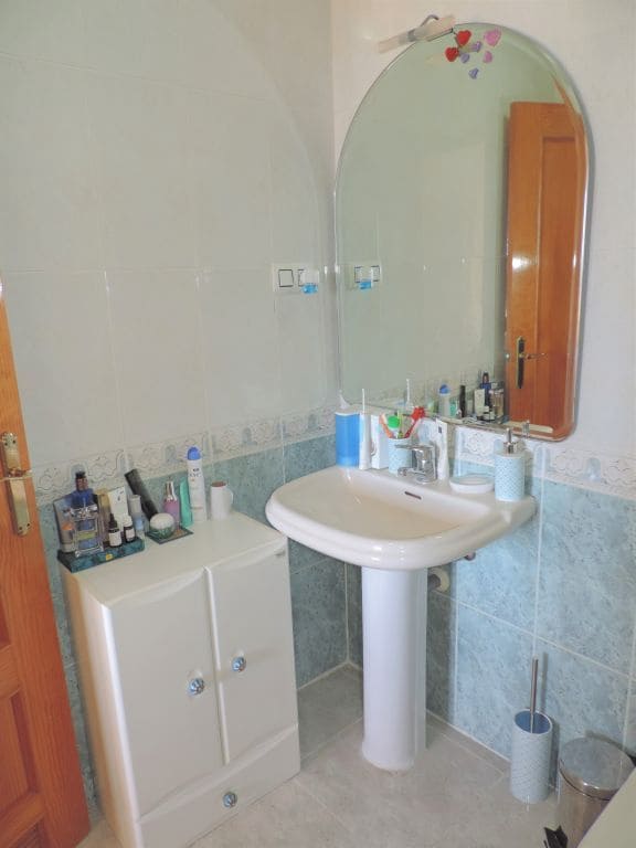 2 bedroom Flat for sale in Aguadulce (Almeria) with pool - € 189,000 (Ref: 9843665)