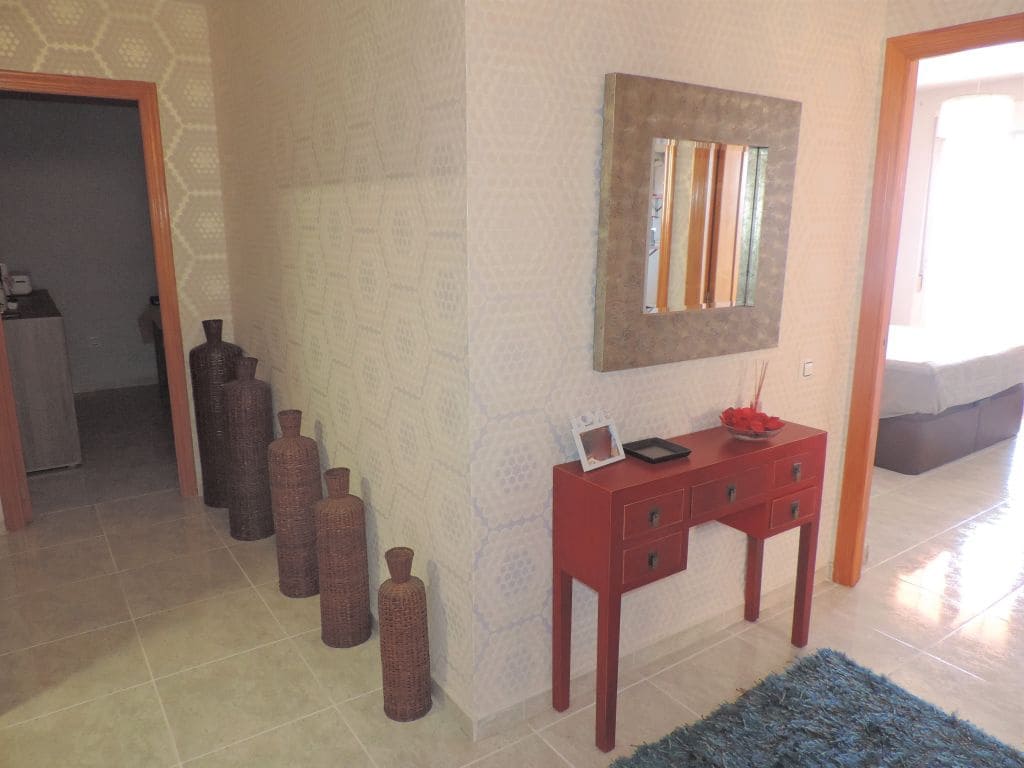 2 bedroom Flat for sale in Aguadulce (Almeria) with pool - € 189,000 (Ref: 9843665)