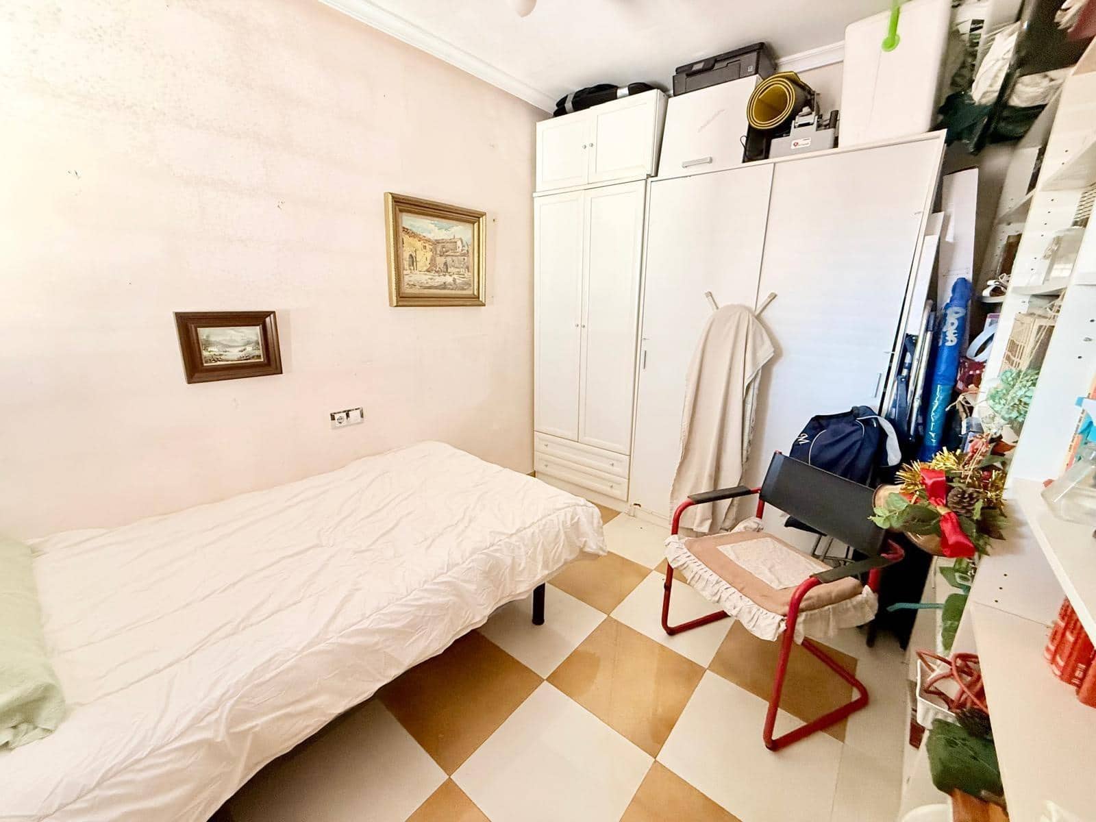 4 soveværelse Penthouse til salg i Roquetas de Mar med garage - € 255.000 (Ref: 9851898)