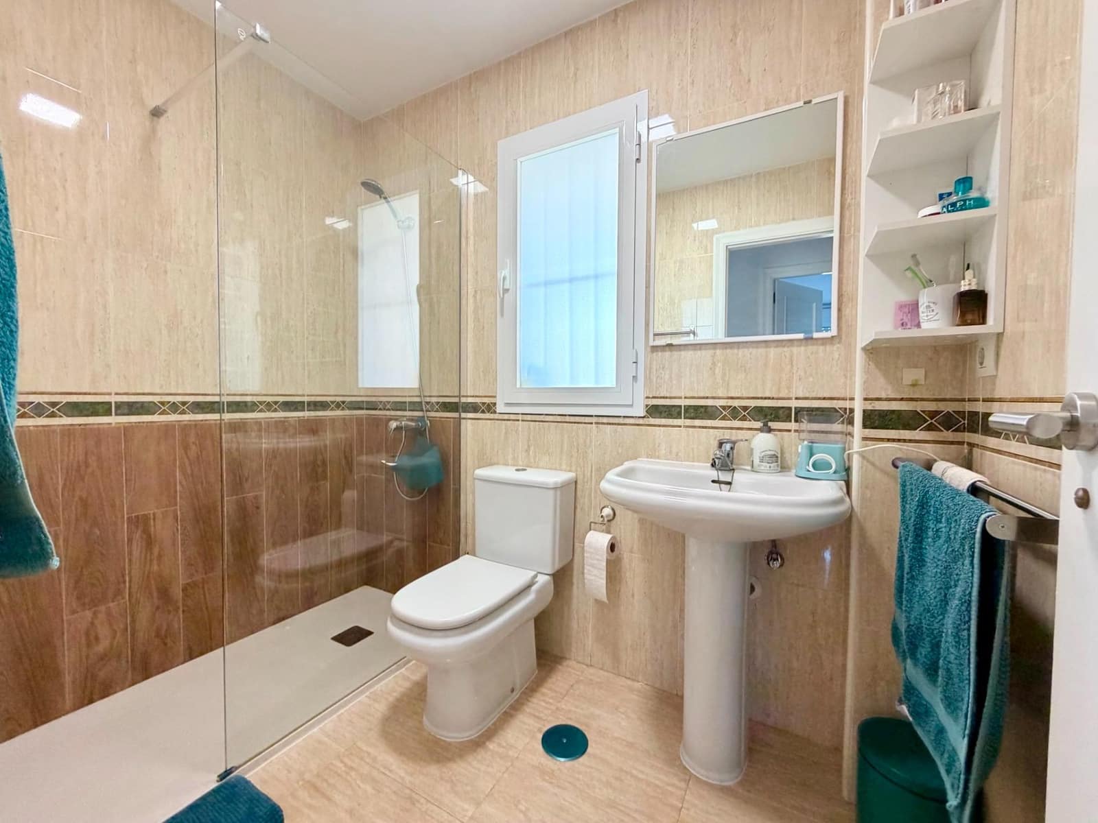 2 bedroom Flat for sale in Aguadulce (Almeria) with pool garage - € 165,000 (Ref: 9927548)