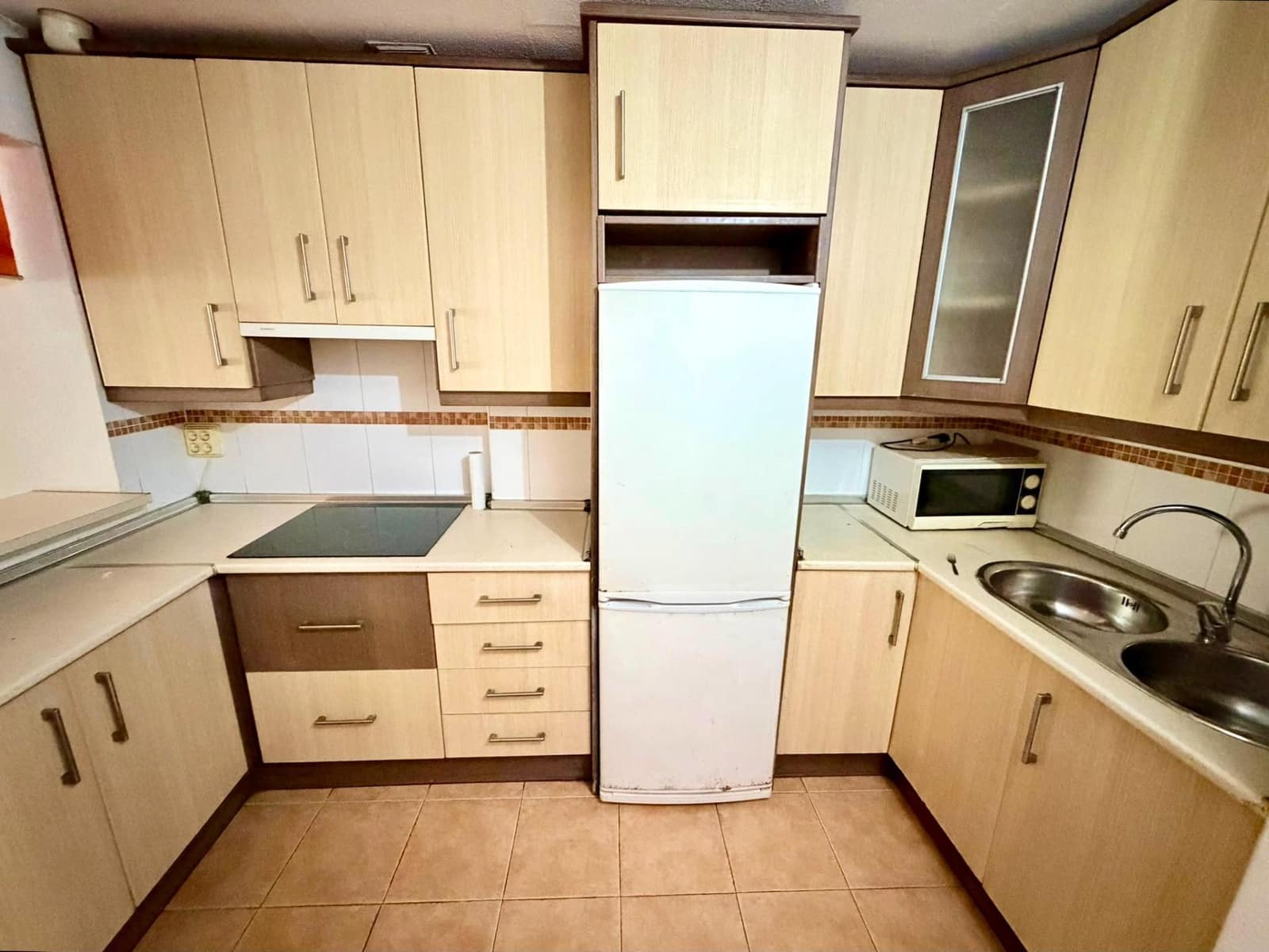 3 bedroom Flat for sale in Aguadulce (Almeria) - € 165,000 (Ref: 9927549)