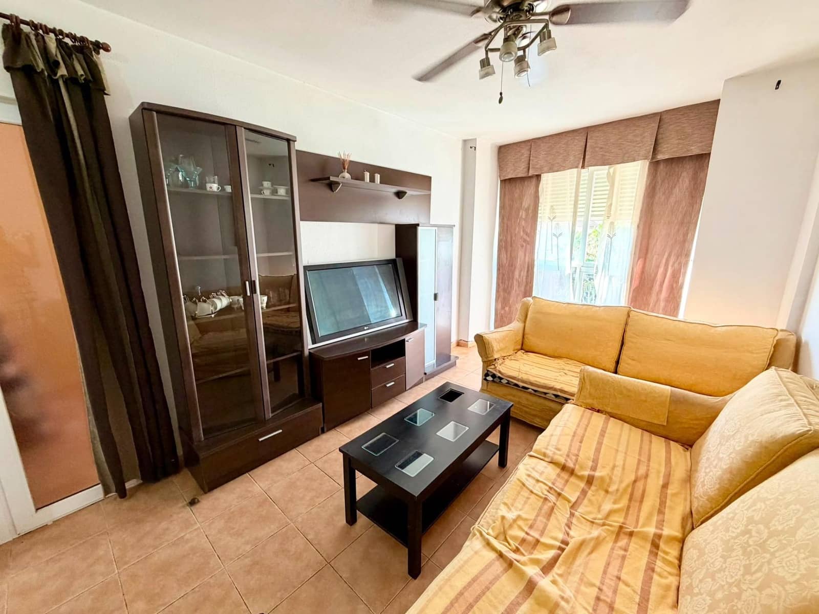 3 bedroom Flat for sale in Aguadulce (Almeria) - € 165,000 (Ref: 9927549)