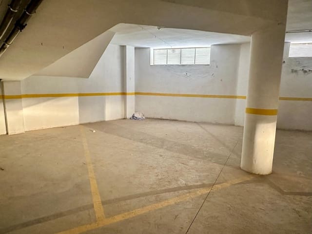 Garage til salg i Aguadulce (Almeria), Roquetas de Mar - € 17.000 (Ref: 9945878)