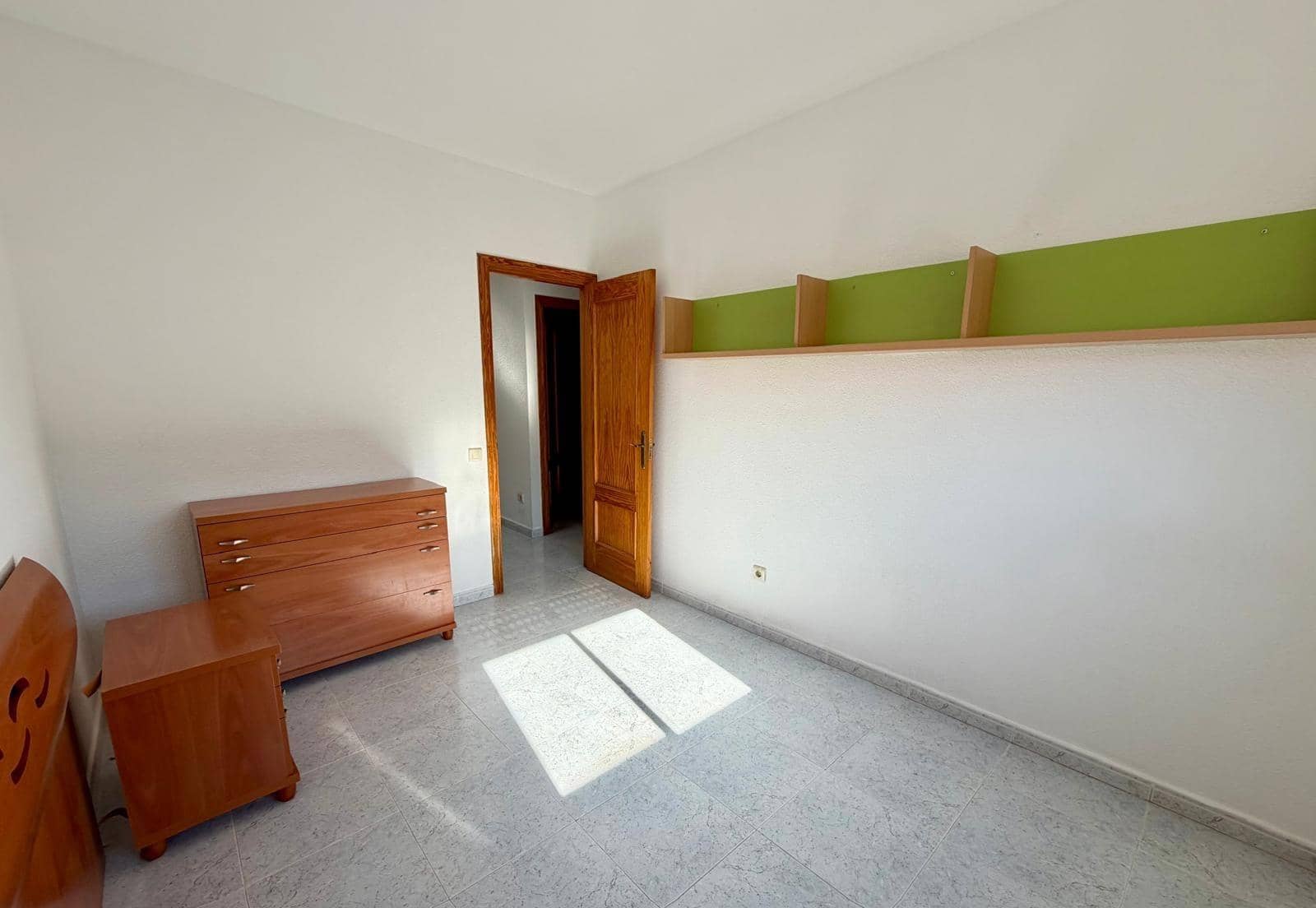 Adosado de 3 habitaciones en Retamar en venta con piscina garaje - 250.000 € (Ref: 9949929)