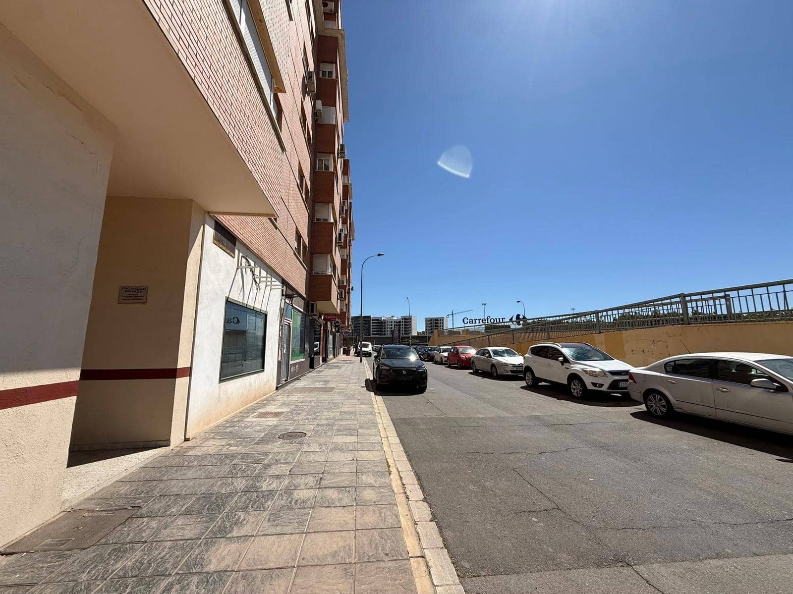 Komercyjne do wynajęcia w Miasto Almeria - 1 000 € (Ref: 9949930)