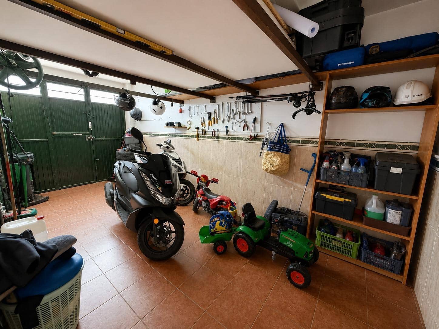 4 makuuhuone Rivitalo myytävänä paikassa La Gangosa mukana 
autotalli - 180 000 € (Ref: 9954344)