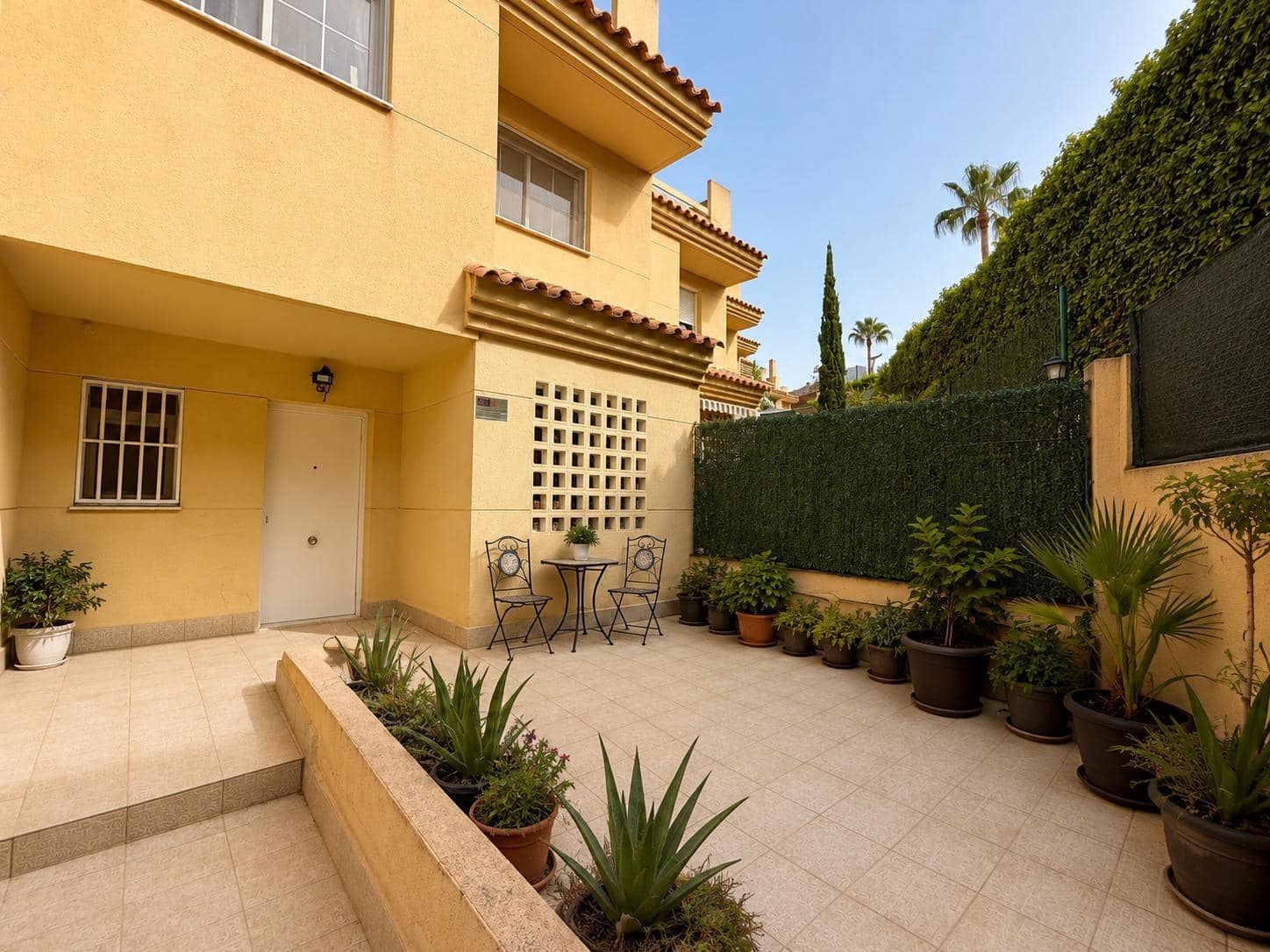 3 Zimmer Reihenhaus zu verkaufen in La Envia Golf mit Pool Garage - 285.000 € (Ref: 9983111)
