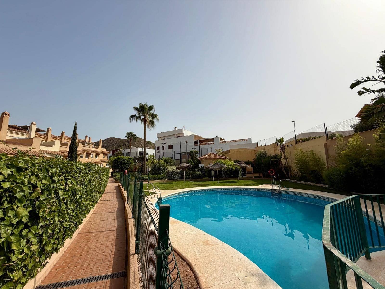 3 Zimmer Reihenhaus zu verkaufen in La Envia Golf mit Pool Garage - 285.000 € (Ref: 9983111)
