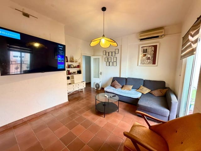 3 slaapkamer Flat te koop in Almería stad - € 160.000 (Ref: 9985082)