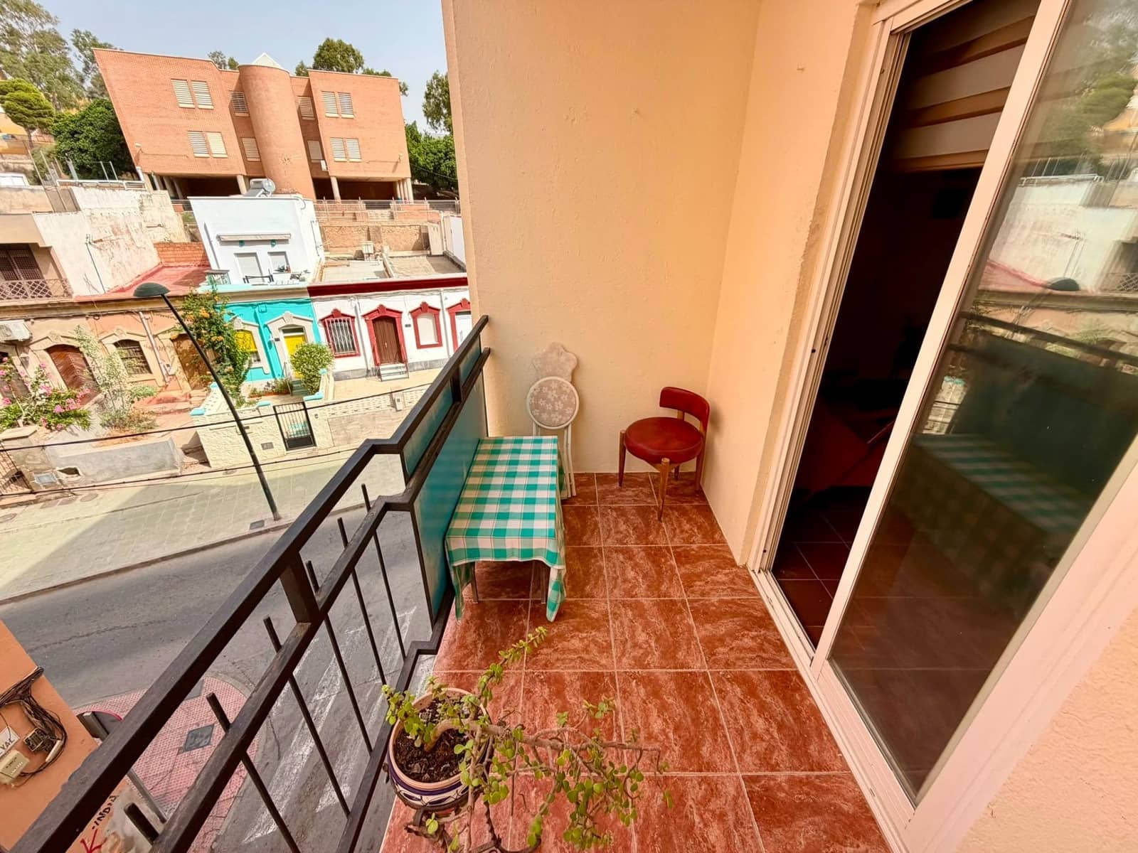 3 slaapkamer Flat te koop in Almeria stad - € 160.000 (Ref: 9985082)