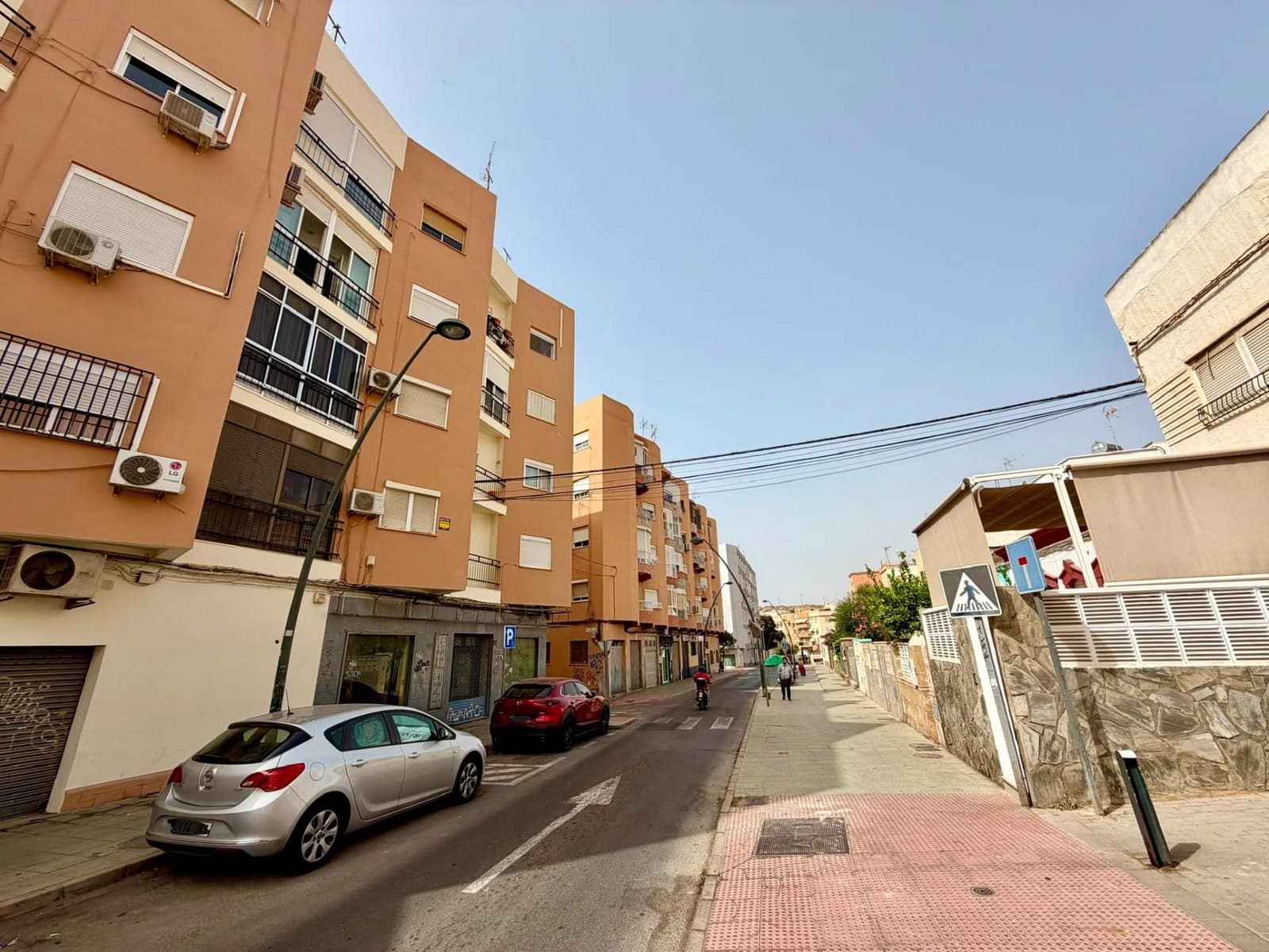3 slaapkamer Flat te koop in Almeria stad - € 160.000 (Ref: 9985082)