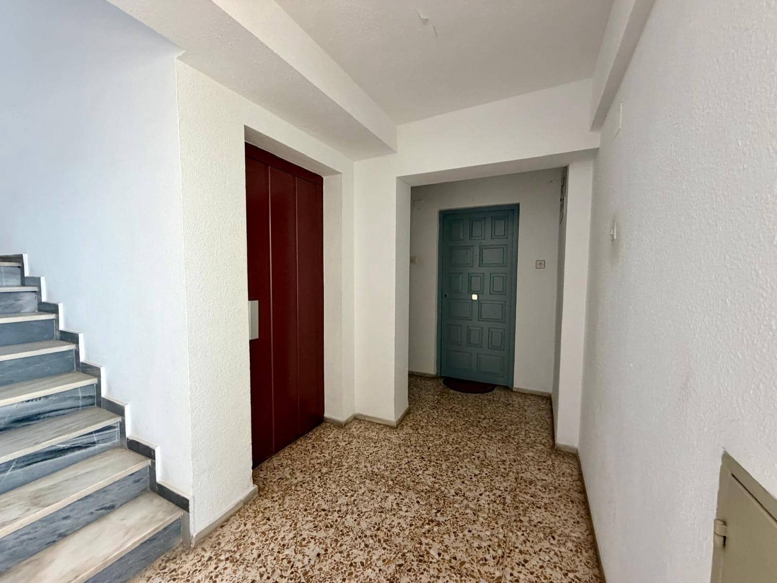 3 camera da letto Appartamento in vendita in Almeria citta - 160.000 € (Rif: 9998909)