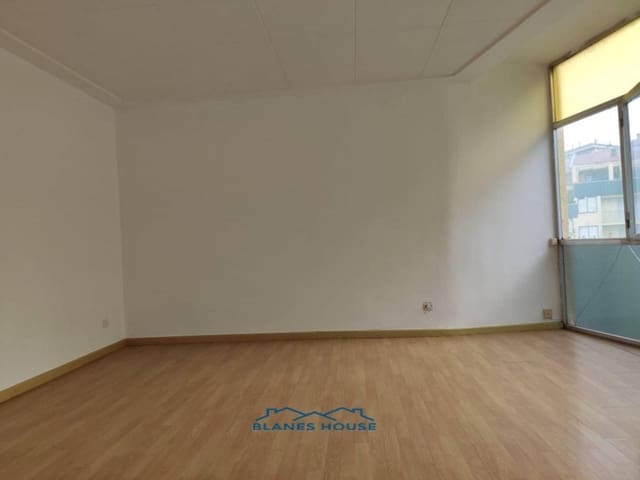 3 sypialnia Mieszkanie na sprzedaż w Blanes - 99 800 € (Ref: 5101991)