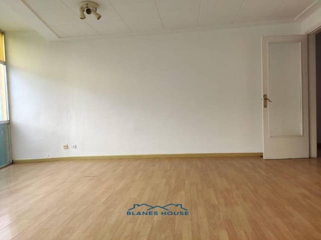 3 sypialnia Mieszkanie na sprzedaż w Blanes - 99 800 € (Ref: 5101991)